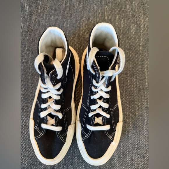 Black High-Top Converse Chuck Taylor All Star Cruise Platform Sneakers M 6.5 W 8 - Picture 2 of 7